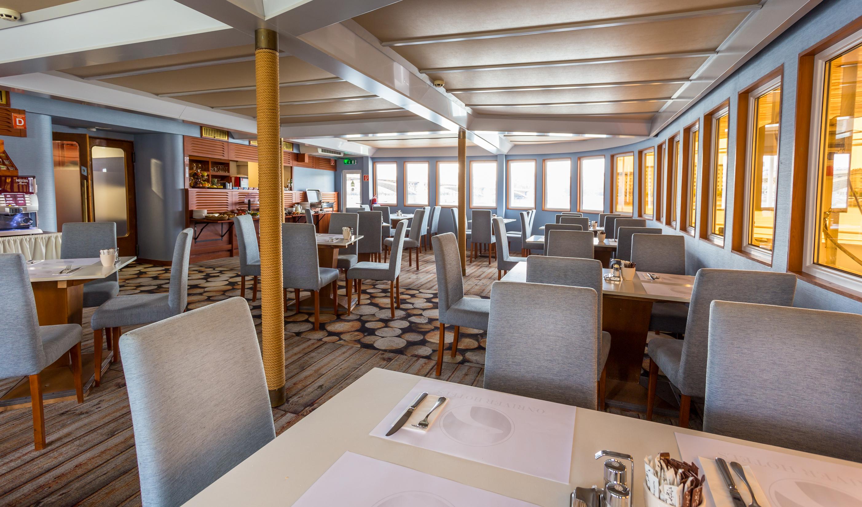 Grand Jules - Boat Hotel بودابست المظهر الخارجي الصورة